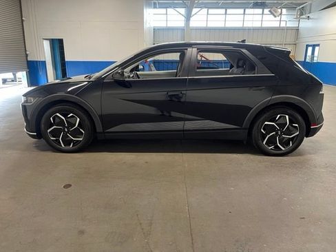 Used 2024 Hyundai Ioniq 5 SEL RWD image 6