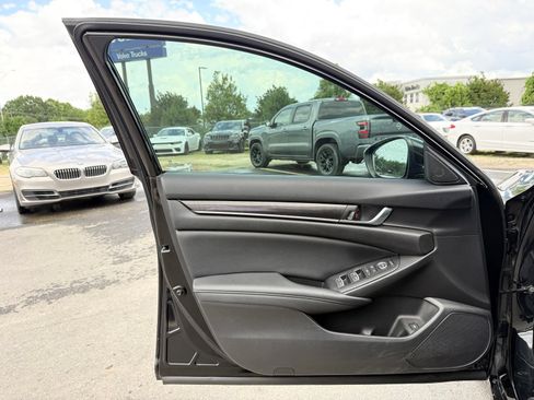 Used 2021 Honda Accord Sport Special Edition image 14
