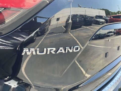Used 2019 Nissan Murano SV w/ Premium Package AWD/4WD image 12