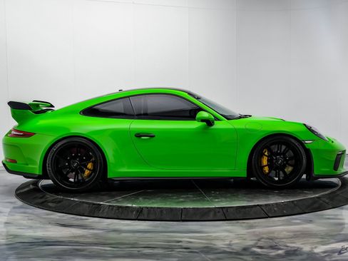 Used 2018 Porsche 911 GT3 image 19