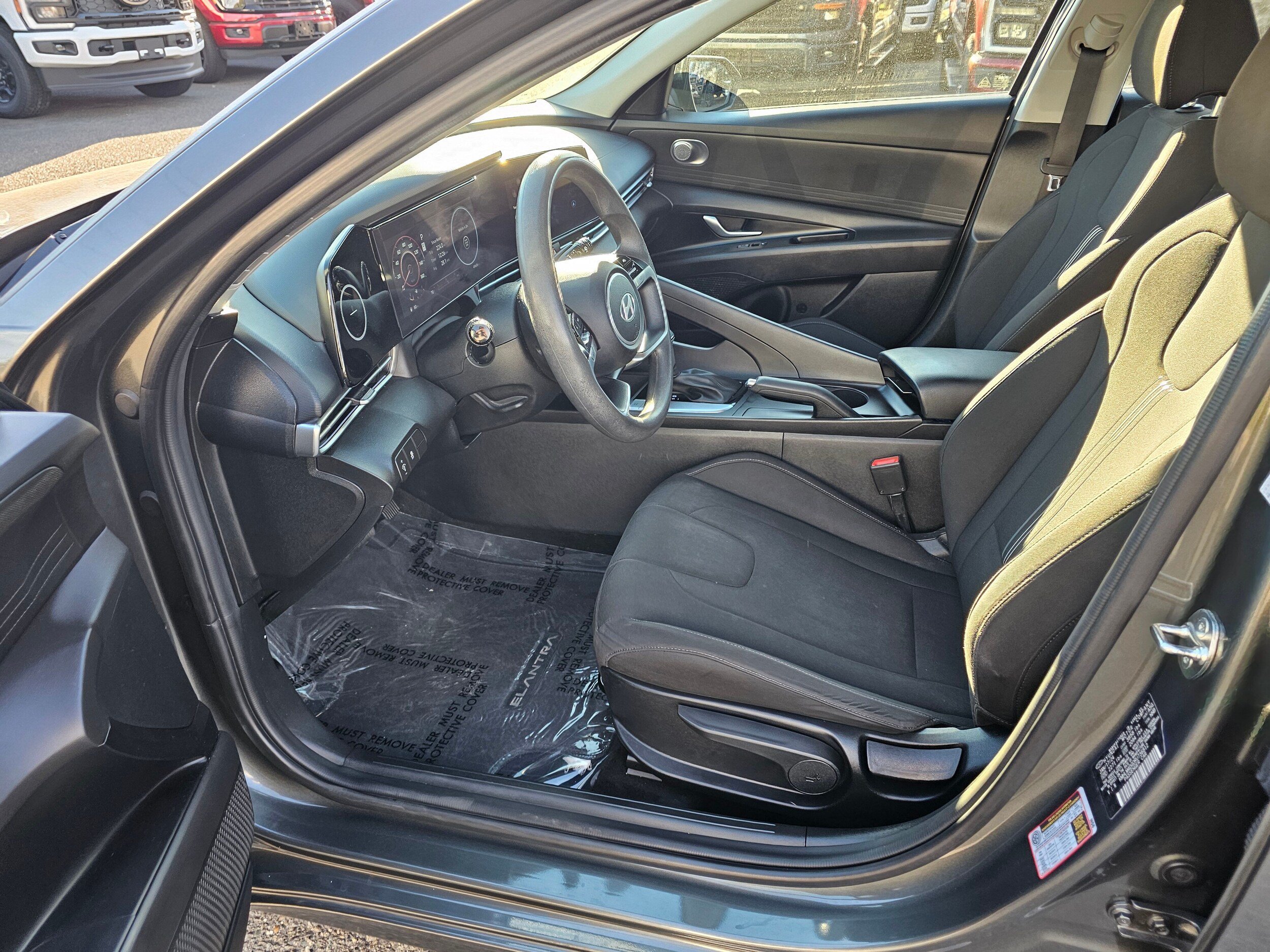 Used 2024 Hyundai Elantra SEL FWD image 20