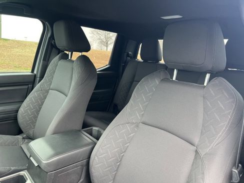 Used 2024 Toyota Tacoma SR image 16
