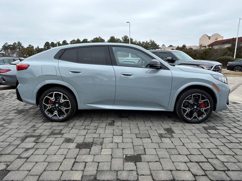 New 2026 BMW X2 xDrive28i w/ Technology Package image 8