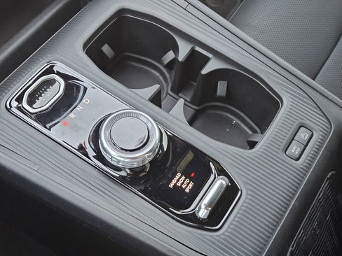 New 2026 Jeep Cherokee Limited image 21