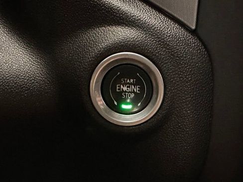 Used 2021 GMC Sierra 1500 SLT w/ SLT Premium Package AWD/4WD image 14