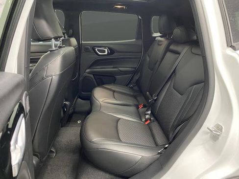 New 2026 Jeep Compass Latitude w/ Sun and Sound Group image 31