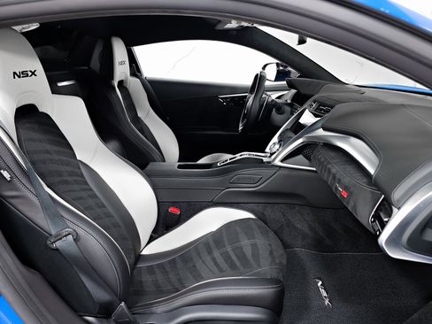 Used 2022 Acura NSX Type S image 3