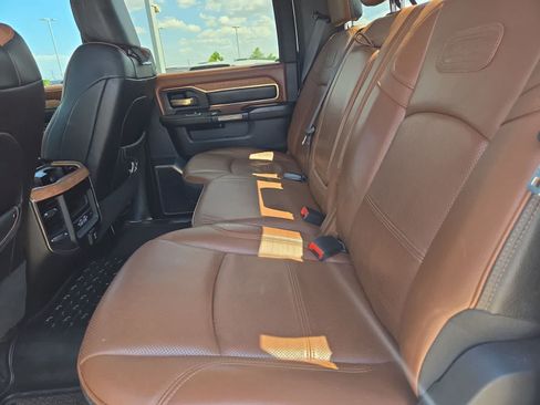 Used 2022 RAM 2500 Limited AWD/4WD image 17