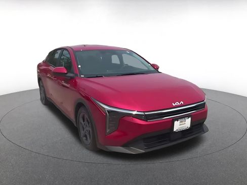 Used 2026 Kia K4 FWD image 9