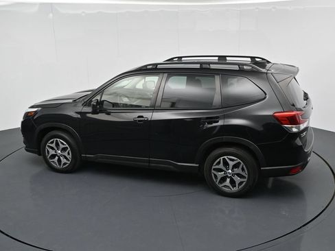 Used 2024 Subaru Forester Premium AWD/4WD image 21