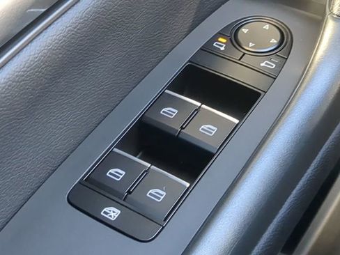 New 2026 MAZDA CX-50 AWD 2.5 Hybrid w/ Premium Pkg image 22