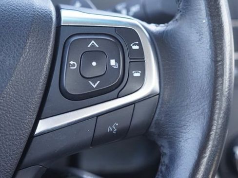 Used 2015 Toyota Camry SE w/ Moonroof Package image 22