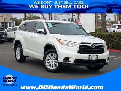 Used 2015 Toyota Highlander LE