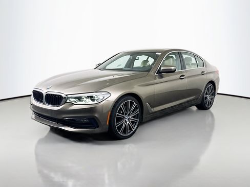 Used 2017 BMW 540i RWD image 4
