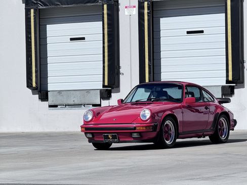 Used 1988 Porsche 911 Carrera RWD image 36