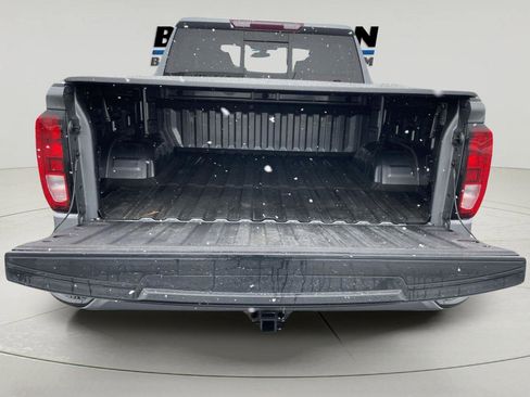 Used 2020 GMC Sierra 1500 Elevation w/ Elevation Value Package image 9