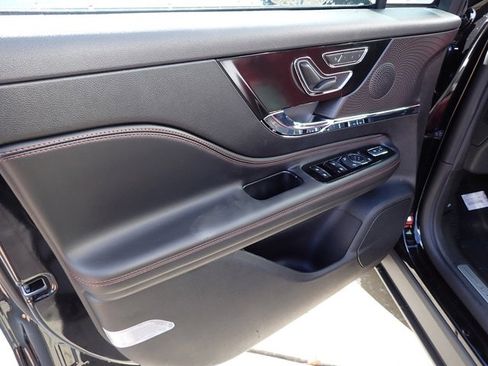 New 2026 Lincoln Corsair Reserve w/ Jet Appearance Package image 19