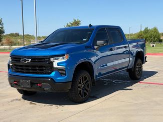 Used 2023 Chevrolet Silverado 1500 LT Trail Boss w/ Protection Package AWD/4WD video 3