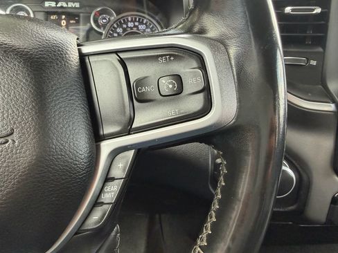 Used 2019 RAM 1500 Big Horn AWD/4WD image 16