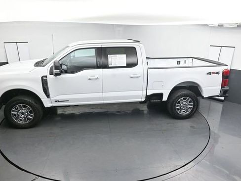 Used 2024 Ford F250 Lariat AWD/4WD image 18
