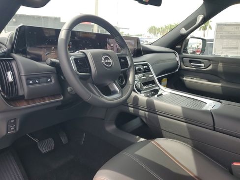 New 2025 Nissan Armada SL image 9