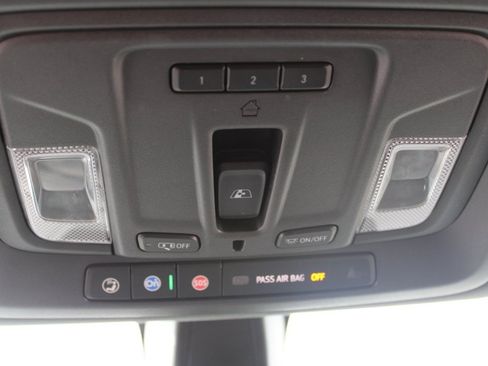 Used 2019 GMC Sierra 1500 AT4 w/ AT4 Premium Package image 22