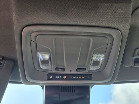 New 2026 GMC Sierra 1500 Elevation AWD/4WD image 16
