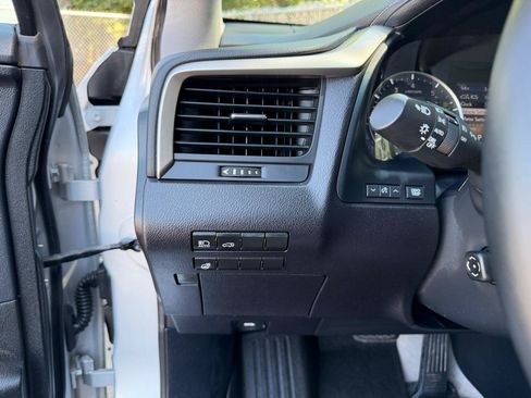 Used 2019 Lexus RX 350 AWD w/ Navigation Package image 12