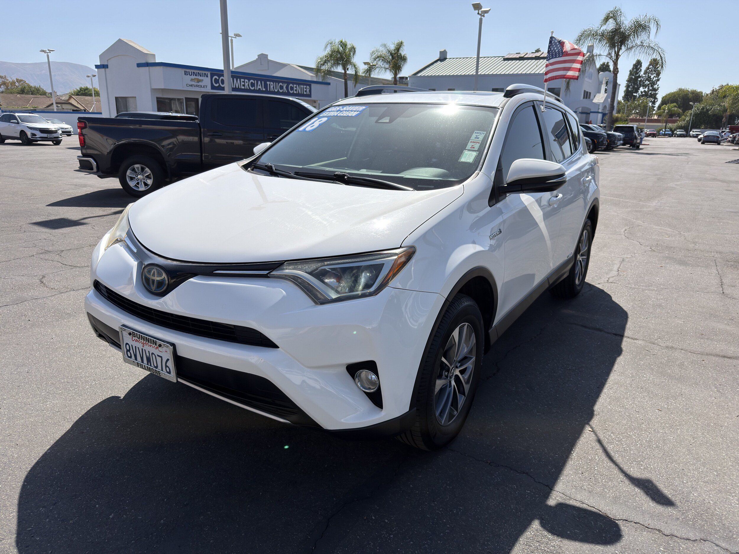 Used 2018 Toyota RAV4 XLE w/ Carpet Mat Package AWD/4WD image 4