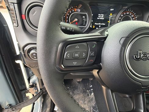 New 2026 Jeep Gladiator Rubicon image 22