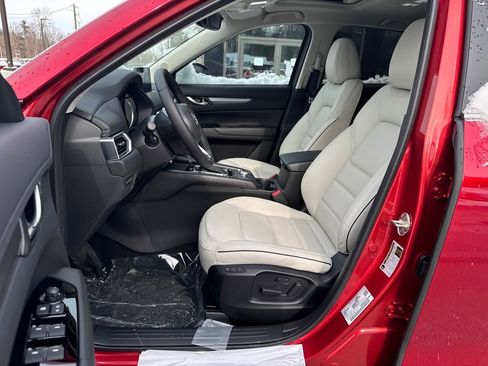 New 2025 MAZDA CX-5 AWD 2.5 S w/ Preferred Package image 22