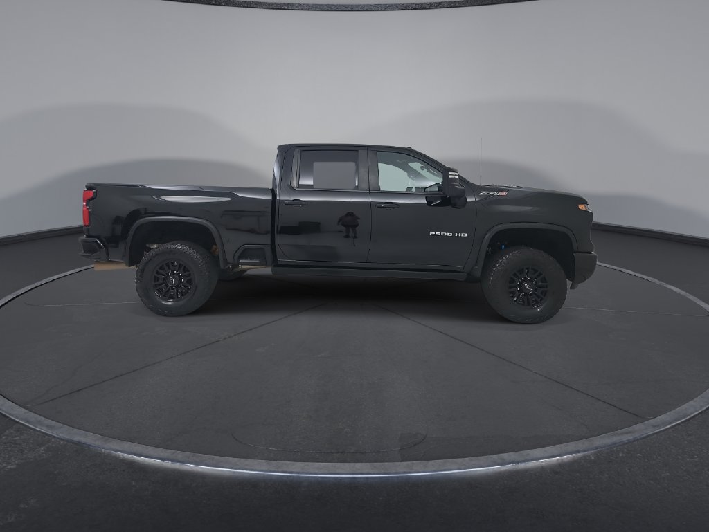 Used 2024 Chevrolet Silverado 2500 ZR2 w/ Technology Package AWD/4WD image 11