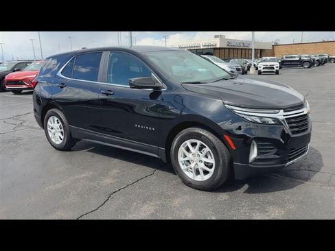 Certified 2024 Chevrolet Equinox LT w/ LPO, Floor Liner Package FWD image 2