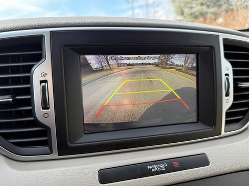 Used 2019 Kia Sportage LX w/ LX Popular Package image 20