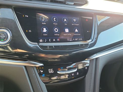 Used 2023 Cadillac XT6 Premium Luxury image 13