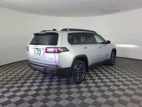 New 2026 Jeep Cherokee Laredo AWD/4WD image 4