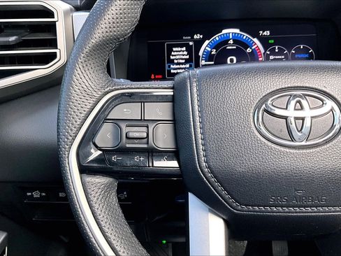 Used 2024 Toyota Tundra Limited image 18