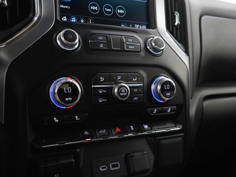 Used 2021 GMC Sierra 1500 SLE AWD/4WD image 23