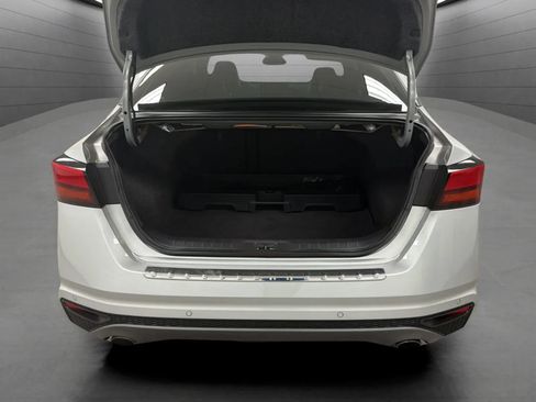 Used 2022 Nissan Altima 2.5 SR FWD image 18