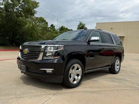 Used 2019 Chevrolet Tahoe Premier AWD/4WD image 2