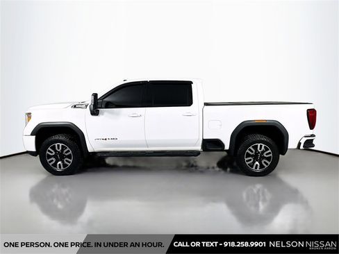 Used 2022 GMC Sierra 2500 AT4 image 7
