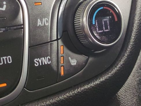 Used 2024 Chevrolet Equinox LT AWD/4WD image 27