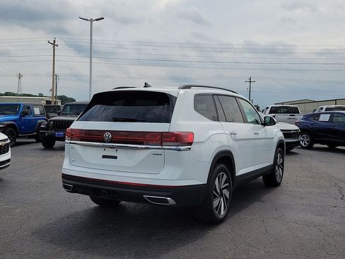 Used 2025 Volkswagen Atlas SE AWD/4WD image 5