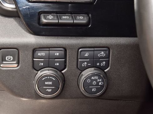 Used 2024 Chevrolet Silverado 3500 High Country w/ High Country Premium Package AWD/4WD image 26
