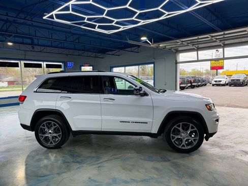 Used 2019 Jeep Grand Cherokee Limited w/ Luxury Group II AWD/4WD image 8