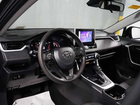 Certified 2025 Toyota RAV4 XLE FWD image 11