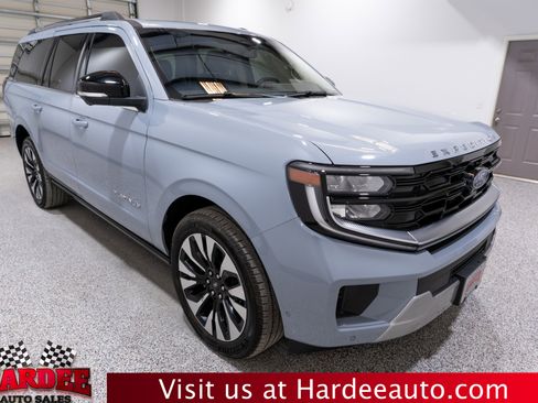 Used 2025 Ford Expedition Max Platinum w/ Driver's Package image 6