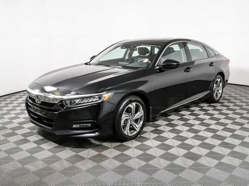 Used 2019 Honda Accord EX image 25