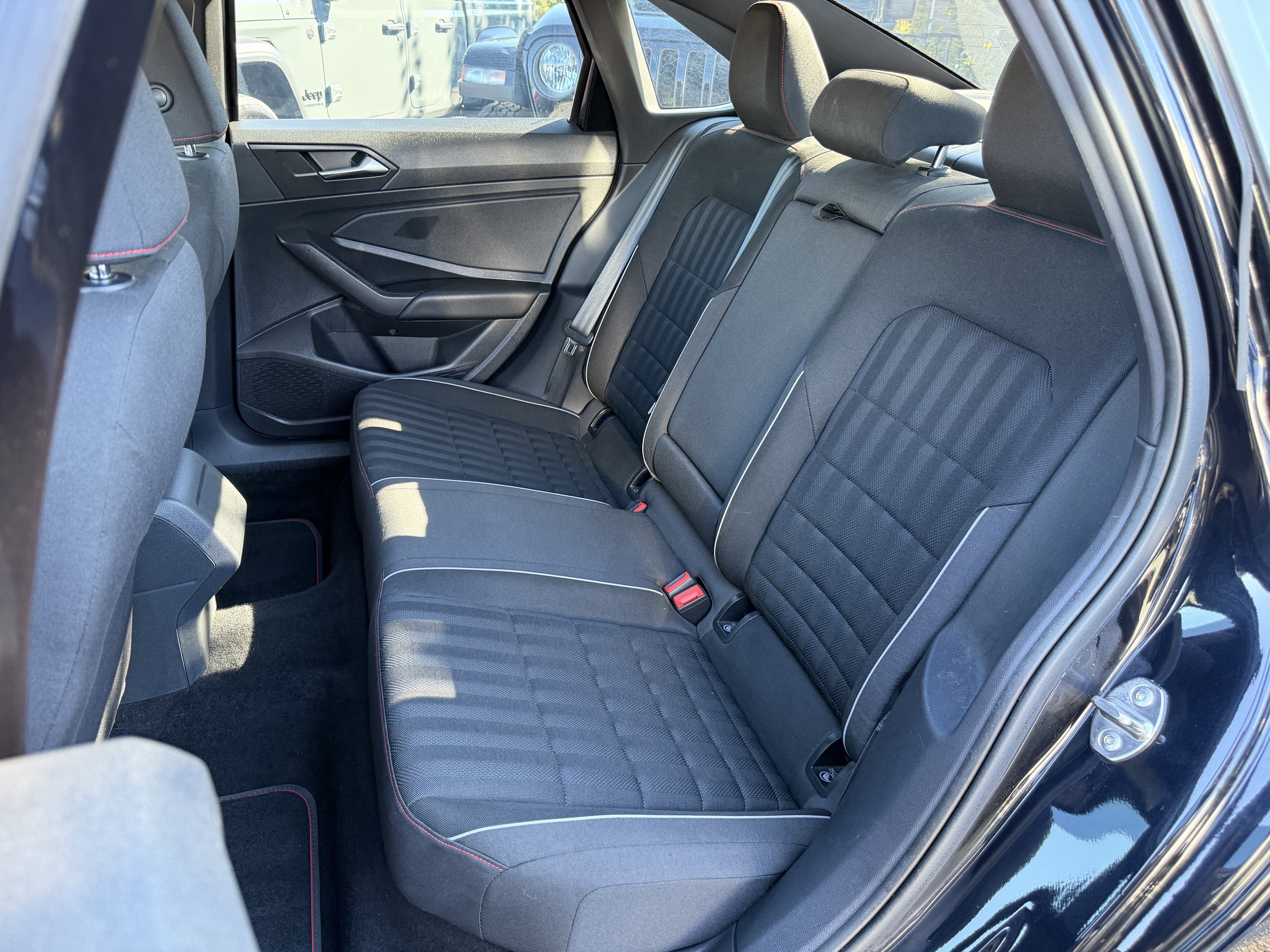 Used 2019 Volkswagen Jetta GLI FWD image 31