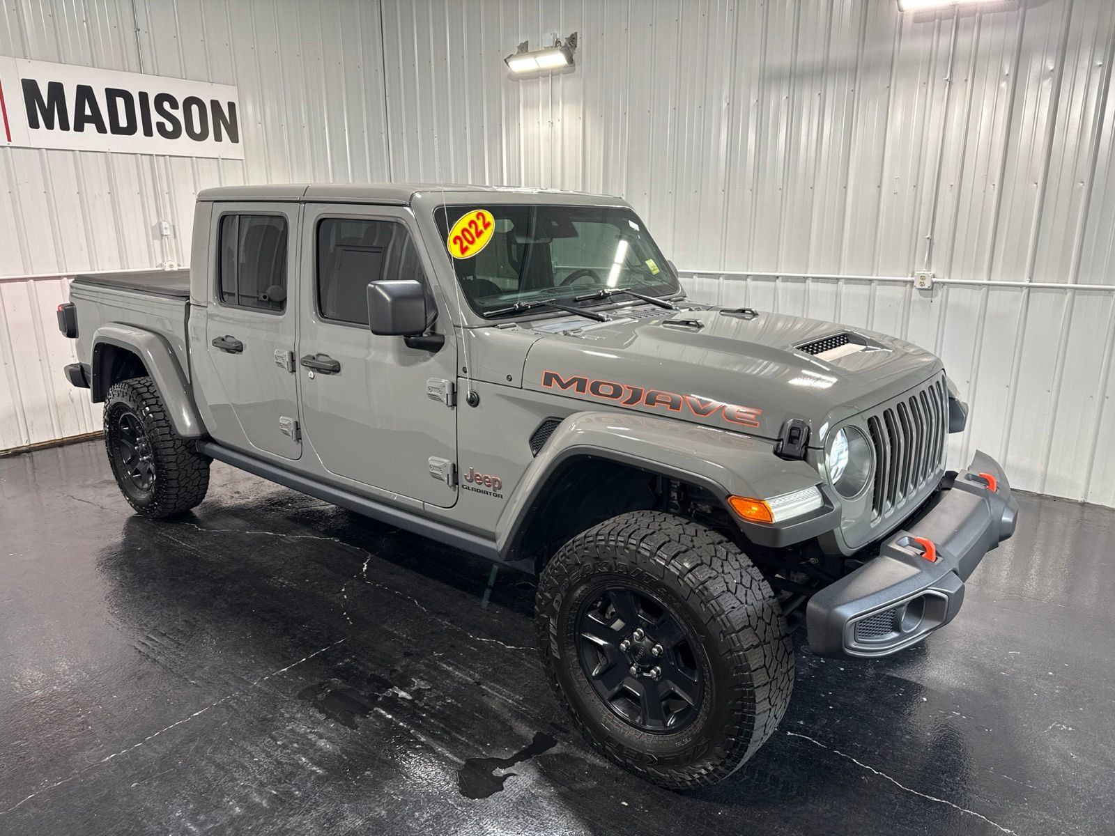 Used 2022 Jeep Gladiator Mojave w/ LED Lighting Group AWD/4WD image 4